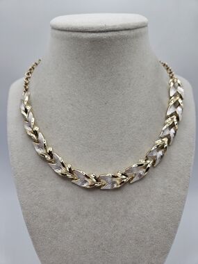 VINTAGE Gold and Silver Two-Tone Textured Articulated Leaf Link Choker Necklace